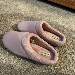 Comfy house slippers